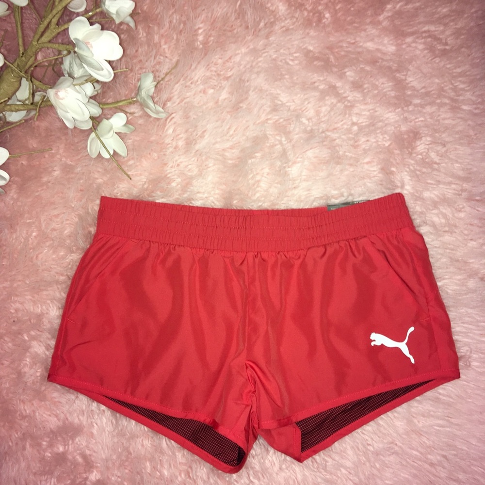 Puma Women’s Active Woven Shorts